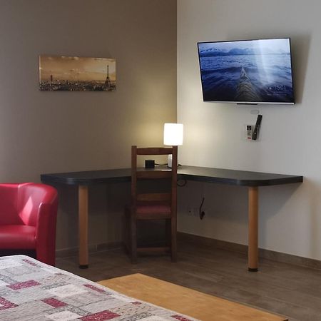 Chambres D'Hotes Gidy Esterno foto